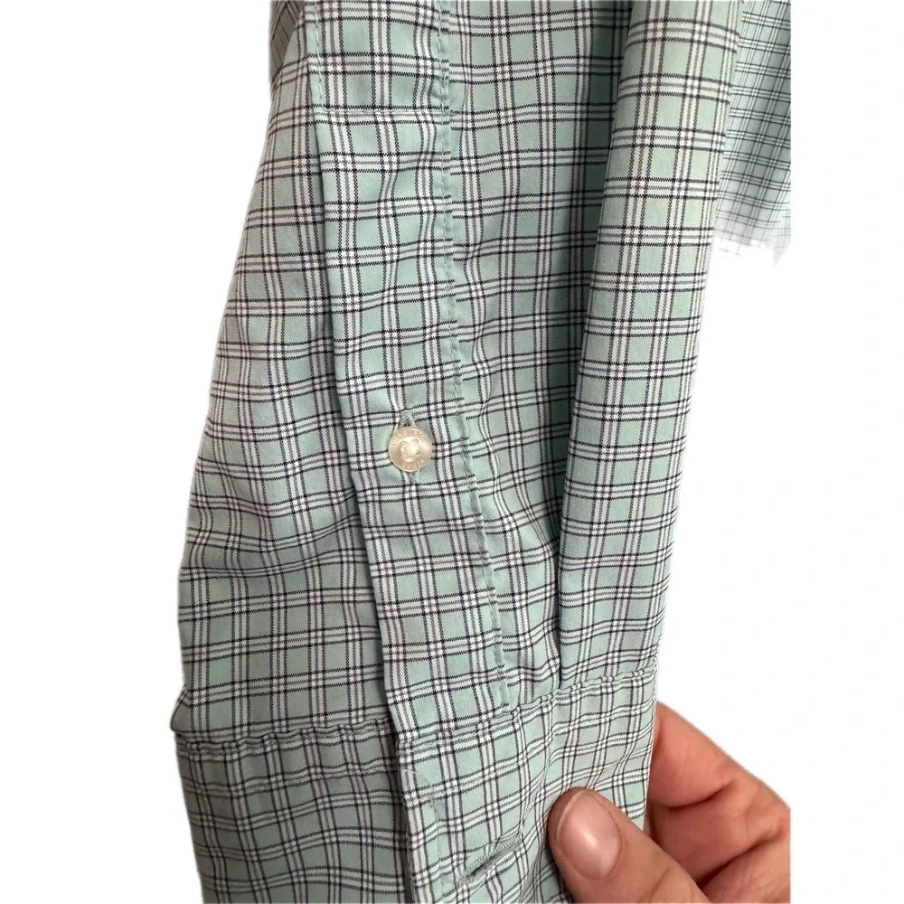 Vineyard‎ Vines Button Down Mens S Green Excellent On-The-Go Performance Plaid